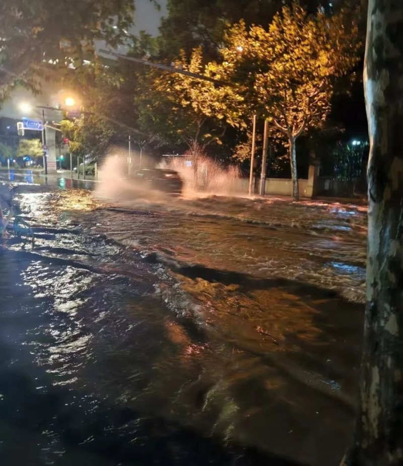 就是“台风、暴雨加酷热”，我也要去ChinaJoy！