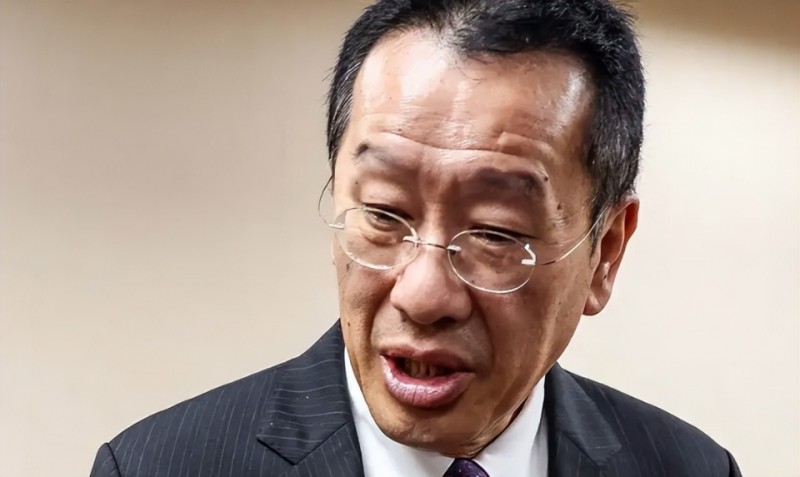 民进党连续两天被特朗普拒绝，日本反倒是一路推进，要在九州打击报复