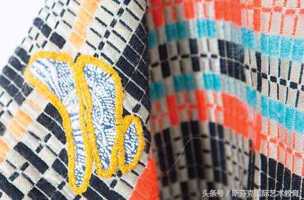 探索新闻领域：革新写作技艺，引领行业创新潮流